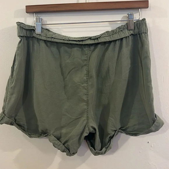 AERIE Shorts - Size Small - Picture 3 of 6
